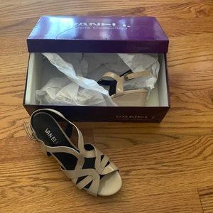 Vaneli Purple Collection